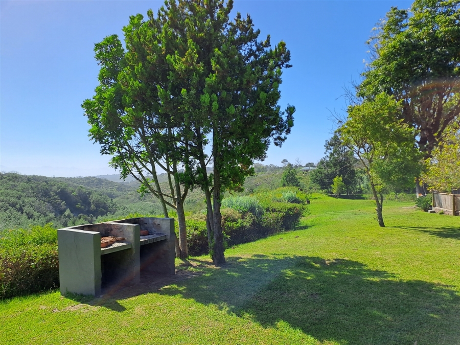 4 Bedroom Property for Sale in Roodefontein AH Western Cape